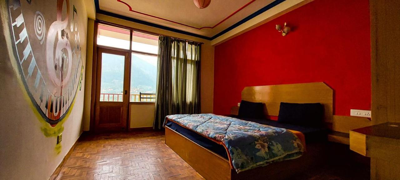 Hostel La Vaca India Manali Zewnętrze zdjęcie