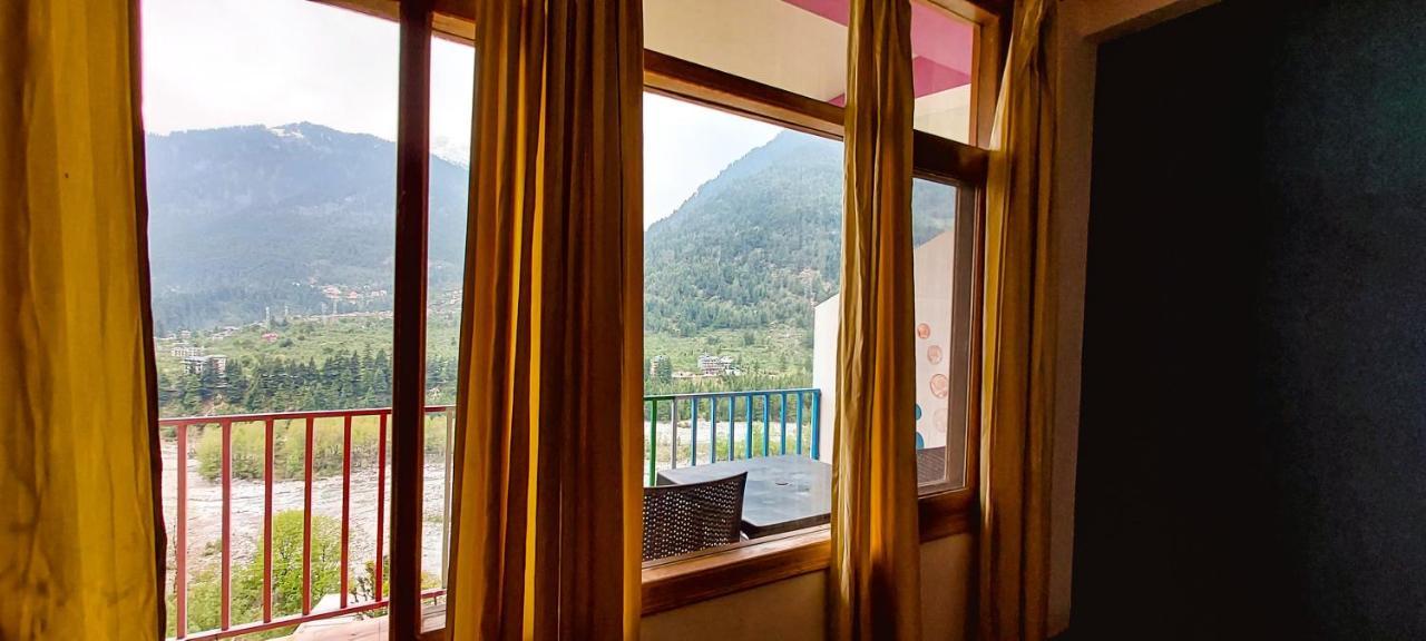 Hostel La Vaca India Manali Zewnętrze zdjęcie