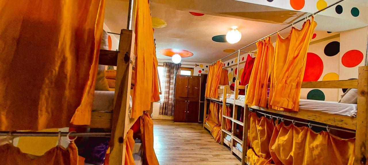 Hostel La Vaca India Manali Zewnętrze zdjęcie